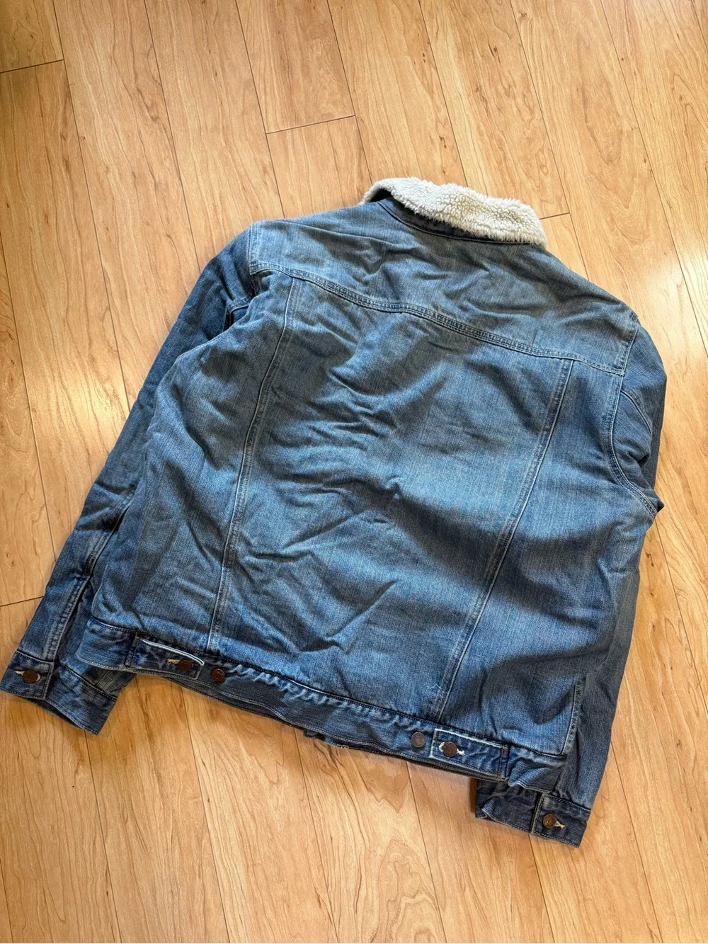 Old Navy Vintage Sherpa Lined Denim Jacket Mens L Blue Trucker NWT